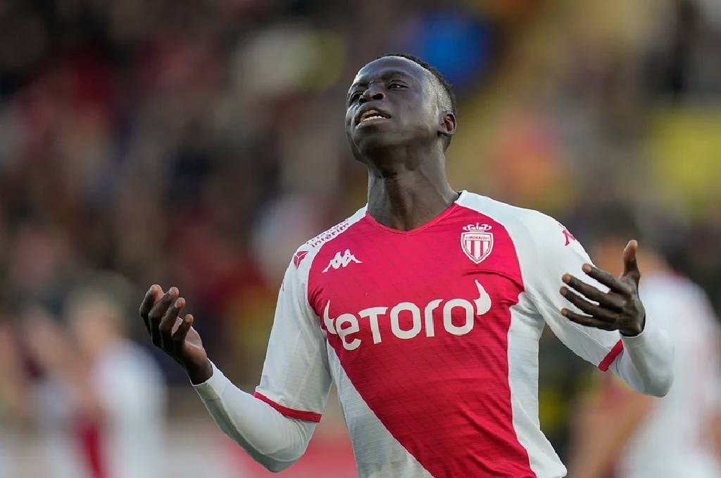 Beşiktaş-Trabzonspor, Monaco'lu oyuncu için transferde rakip