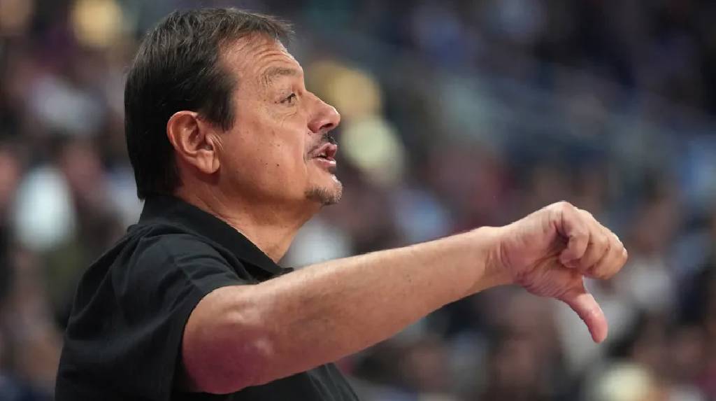 A Milli Basketbol Takımı'ndan şampiyonluk mesajı