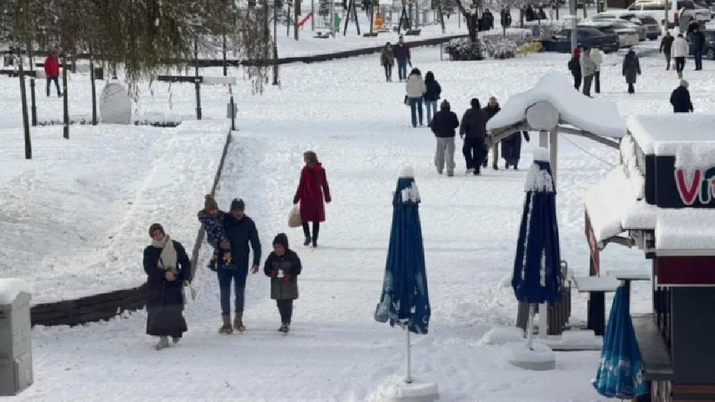 Kar tatili ilan edilen edilen iller ve ilçeler açıklandı