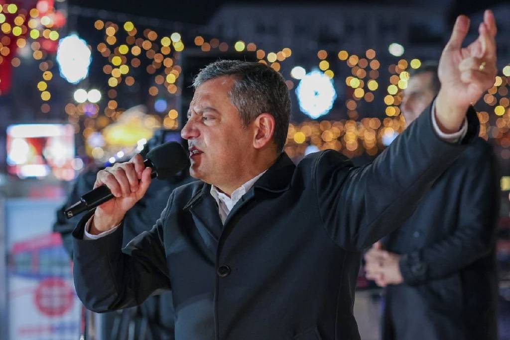 Özgür Özel: "Adayım Ekrem İmamoğlu"