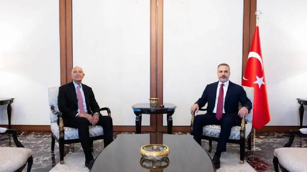 Hakan Fidan, Tom Barrack'ı Ankara'da kabul etti