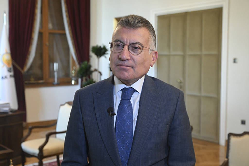 Abdullah Güler'den bütçe mesajı