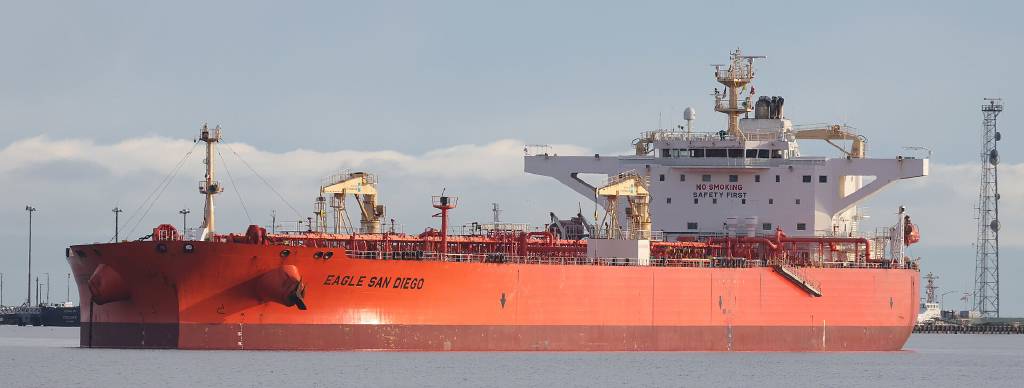 İran: Hürmüz'de 2 gün içinde üçüncü süper tanker vuruldu