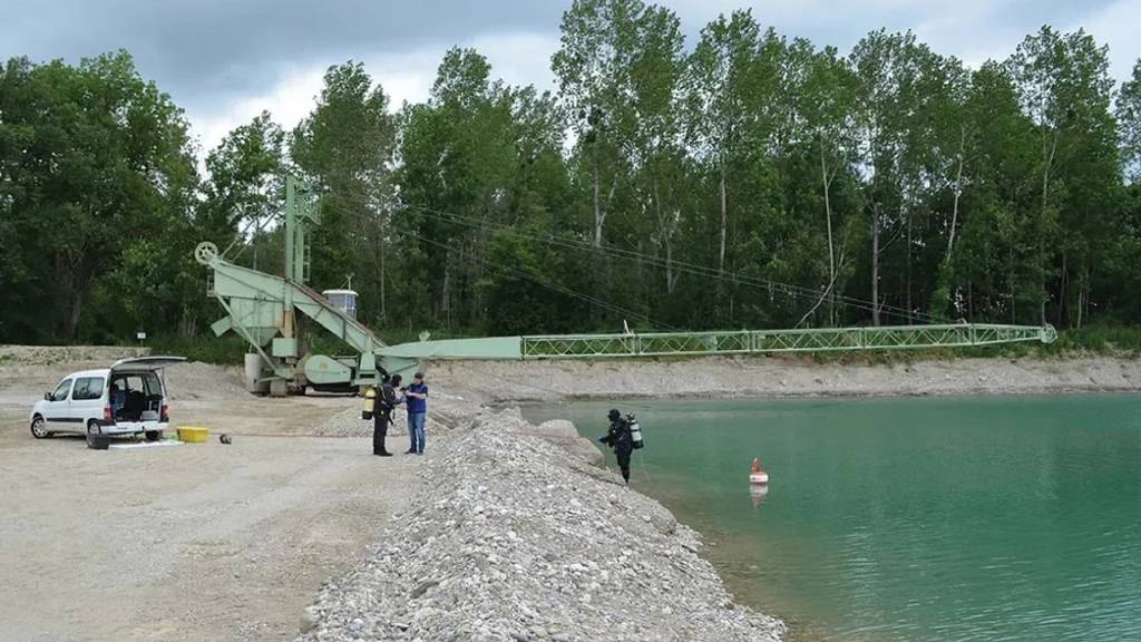 Nehirden çakıl çıkarırken 2.200 yıllık hazine buldular