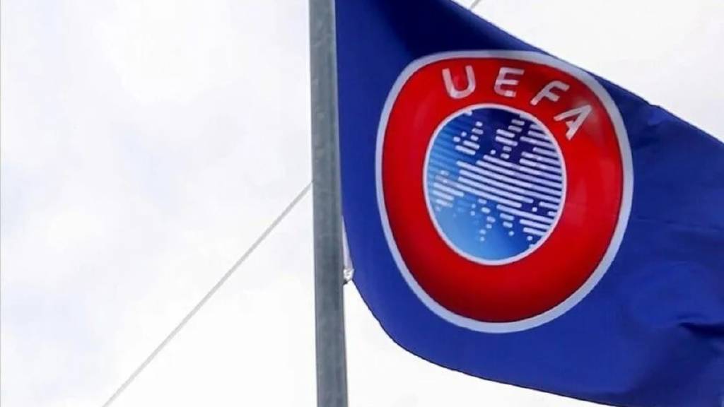 UEFA, FIFA'dan 42 soruya yazılı yanıt istedi
