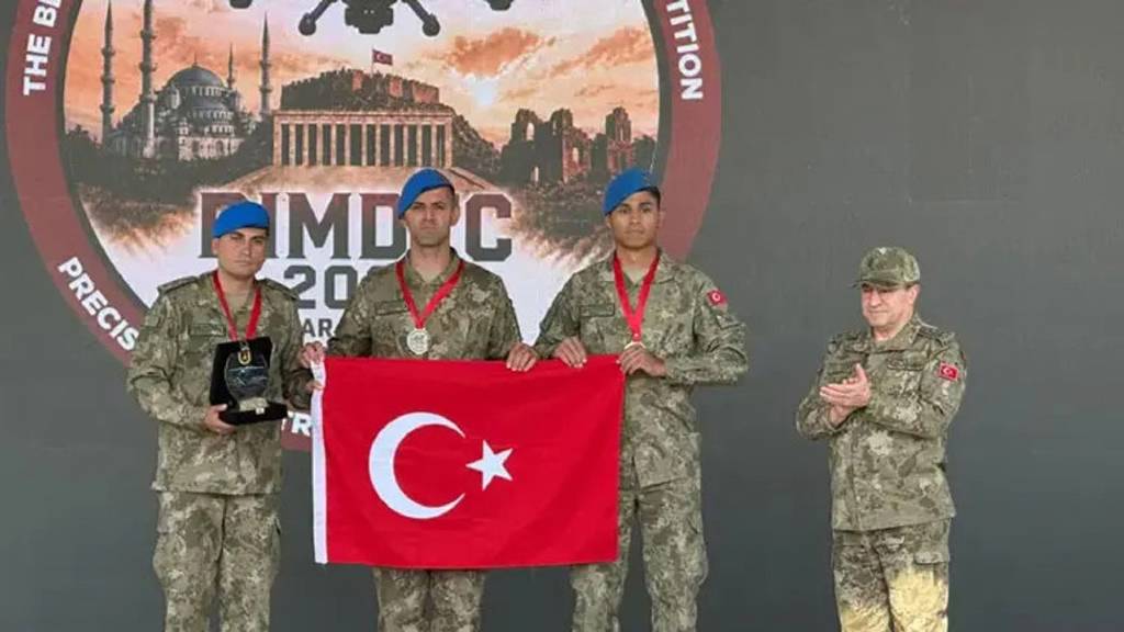 Askeri Dron Yarışması'nda Türkiye şampiyon oldu