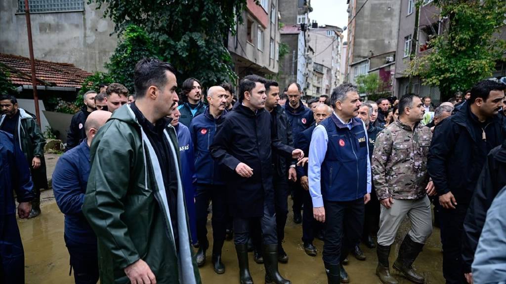 Bakan Kurum'dan Özgür Özel'e Ayazağa yanıtı: İBB projeye ortak