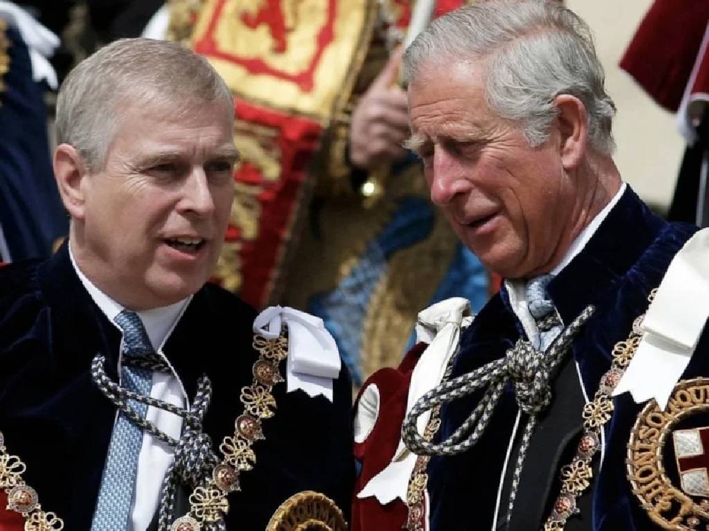 Kral Charles'tan Andrew açıklaması: "Yasa kendi seyrinde işlemeli"