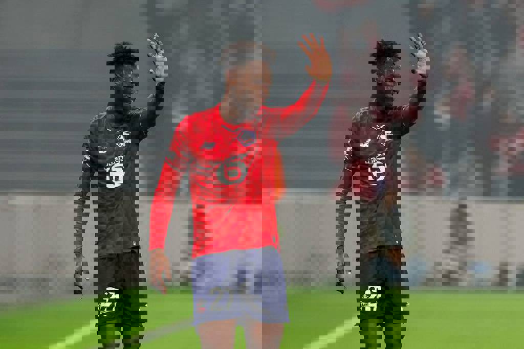 Kartalın kanat transferi rotası Fransa'da