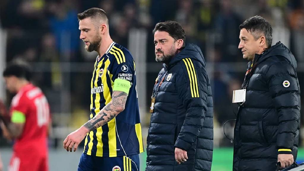 Fenerbahçe'ye Skriniar'dan kötü haber