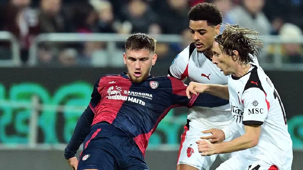 Cagliari, Semih Kılıçsoy'un bonservisini alıyor