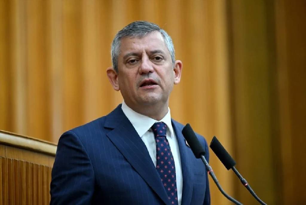 Özgür Özel'den akaryakıt için KDV çıkışı