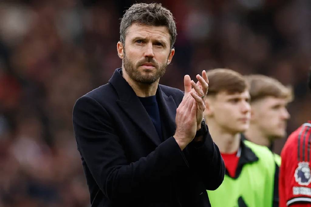 Altay Bayındır, takımdan ayrılıyor haberleri