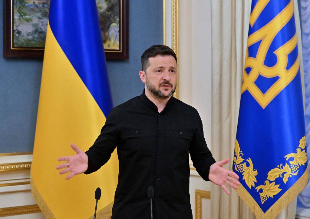 Zelensky: "ABD, Ukrayna'dan yardım istedi"