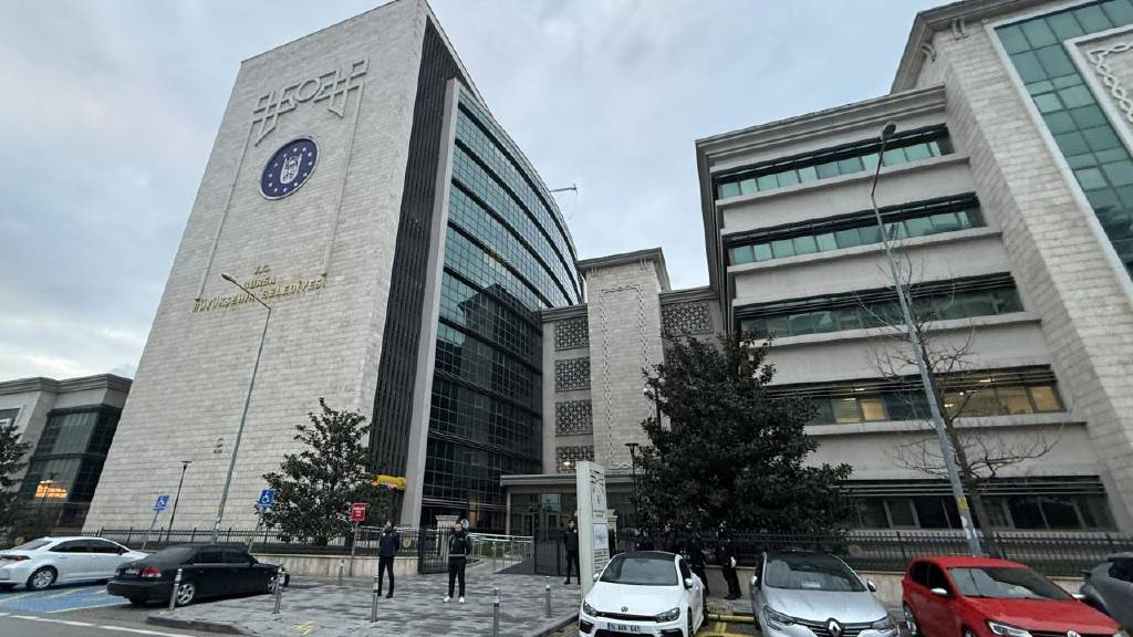 Bursa Büyükşehir Belediyesi'nde yönetim değişti