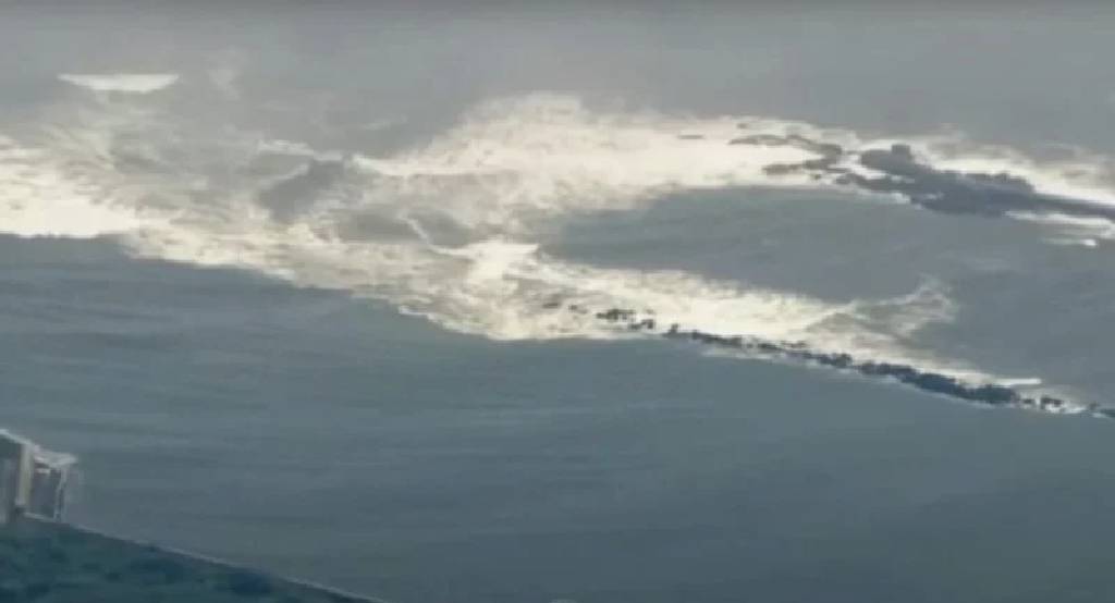 Japonya'da 7.4 büyüklüğünde deprem