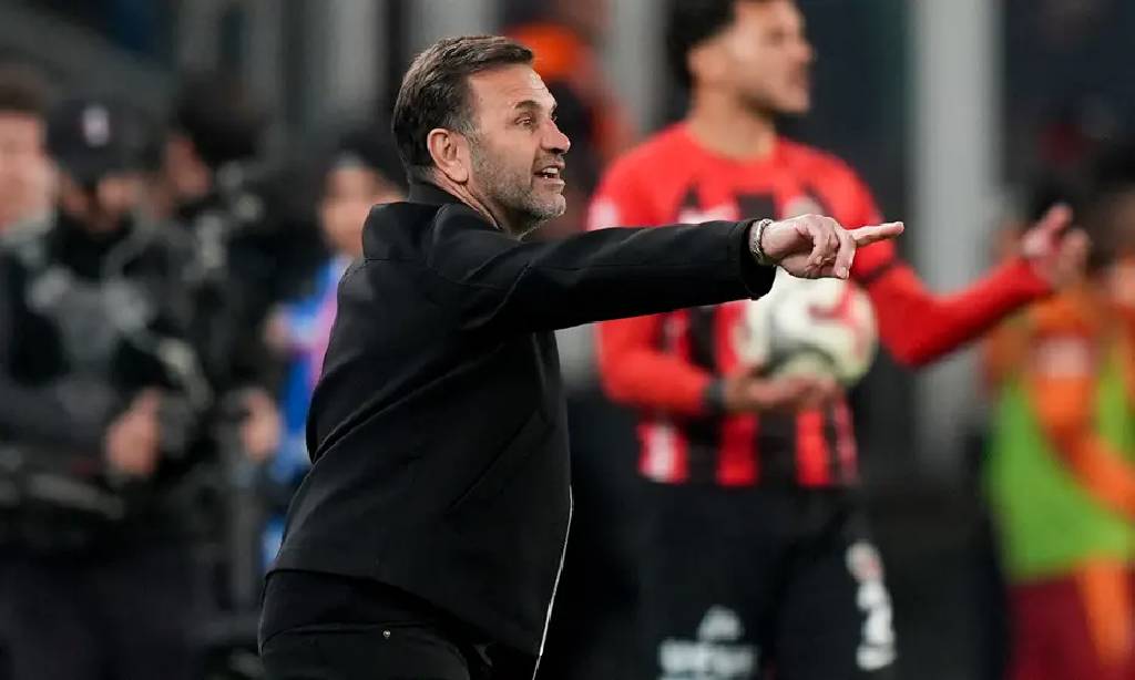 Hocadan Günay'e destek