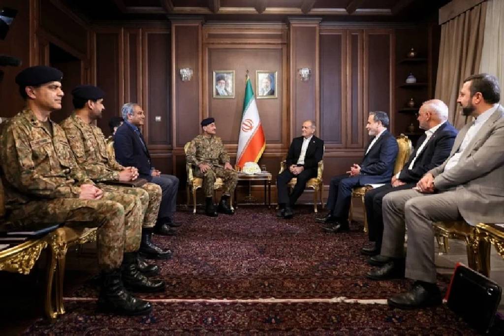 "Savaştan sadece siyonist rejim fayda sağlıyor"