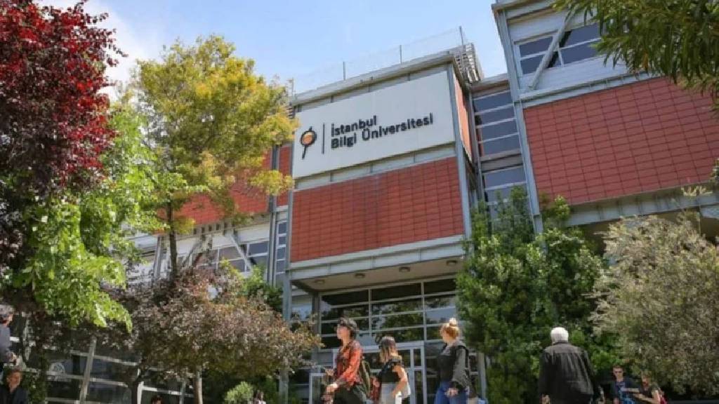 İstanbul Bilgi Üniversitesi'nin faaliyet izni kaldırıldı