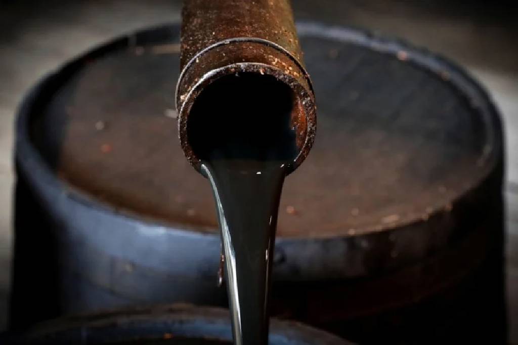 Brent Petrol 80 doların altına geriledi
