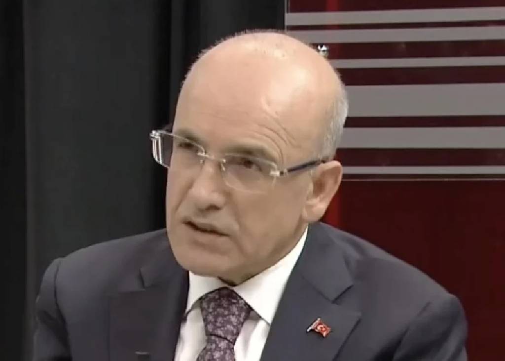Bakan Şimşek'ten ekonomi mesajları