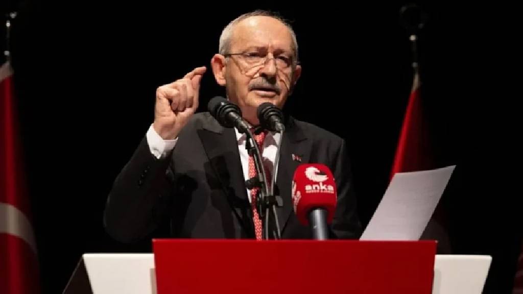 İBB Davası hakkında: "Siyasi değil yolsuzluk davası"