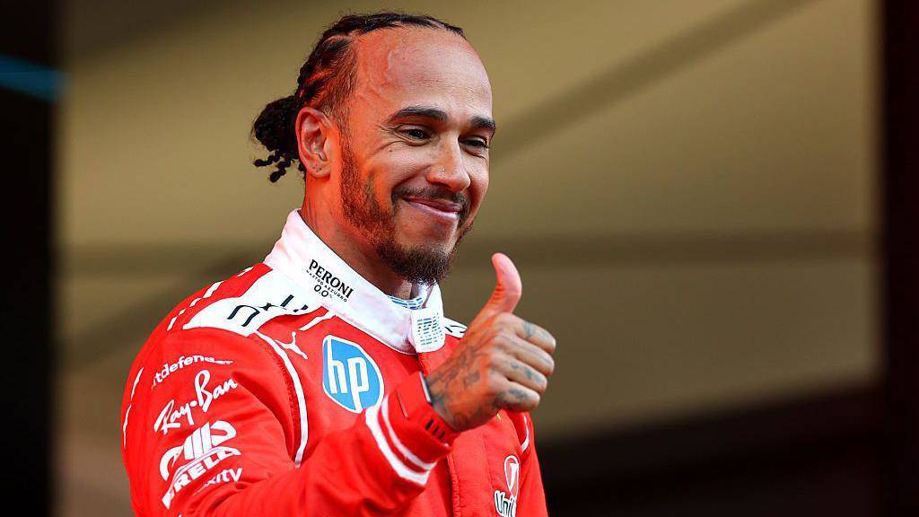Hamilton, Ferrari ile ilk zaferine ulaştı
