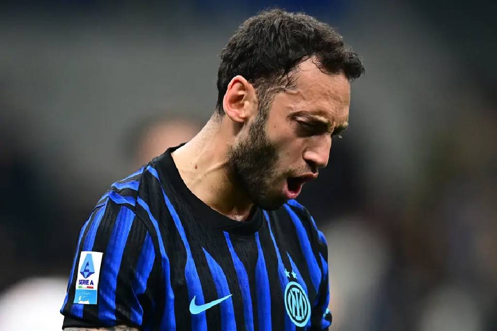 Hakan Çalhanoğlu teklifi öğrenildi
