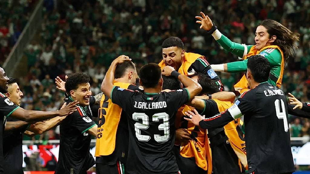 Son 32 Turuna yükselen ilk takım belli oldu