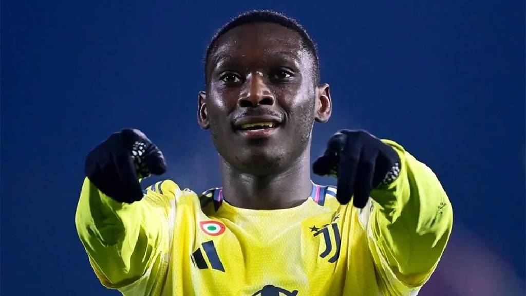 Kolo Muani için bir kez daha Süper Lig gündemi