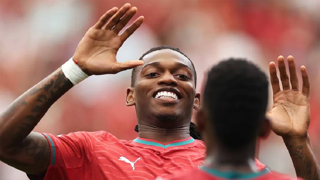 "Fenerbahçe'de Leao'yu istiyor"