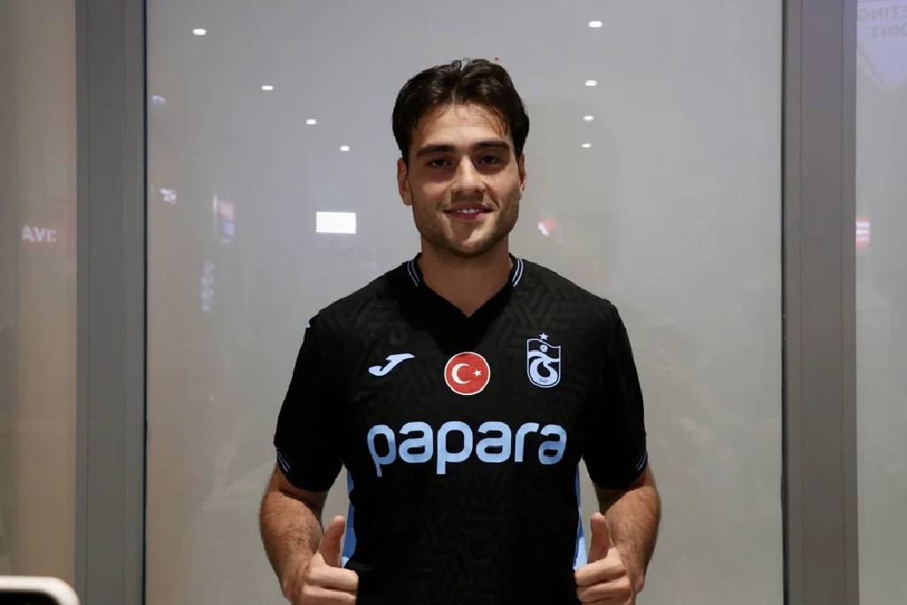 Trabzonspor, Aral Şimşir'i KAP'a bildirdi