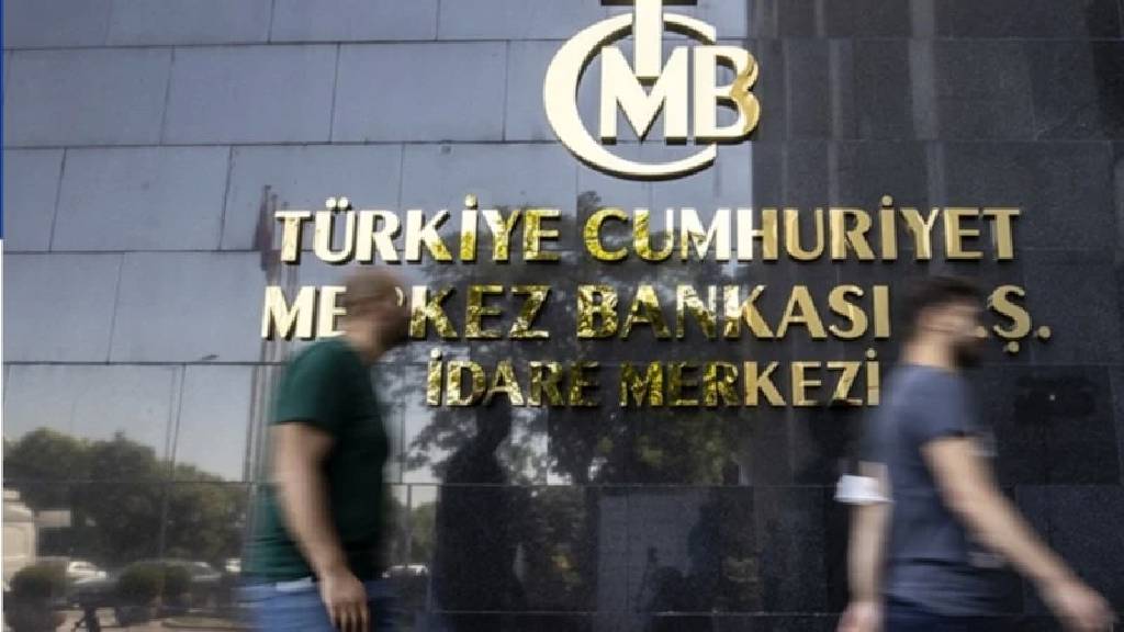 TCMB, Politika faizini yüzde 37'de sabit tuttu