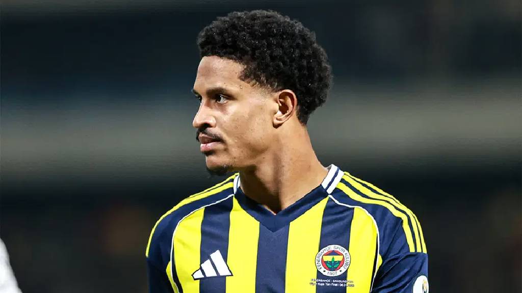 Fenerbahçe'de beklenen ayrılık kapıda