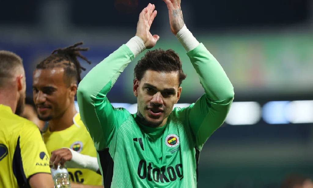 Ederson'a resmi teklif: Fabrizio açıkladı