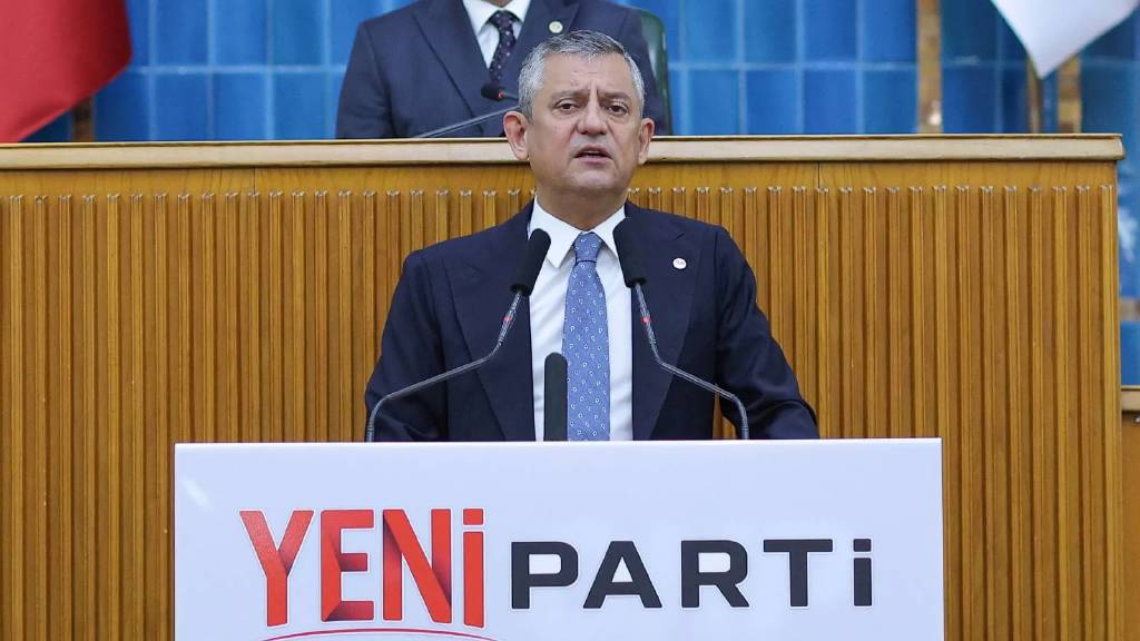 Özgür Özel'den Terörsüz Türkiye açıklaması