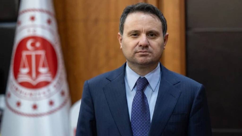 "84 hakim ve savcı meslekten ihraç edildi"
