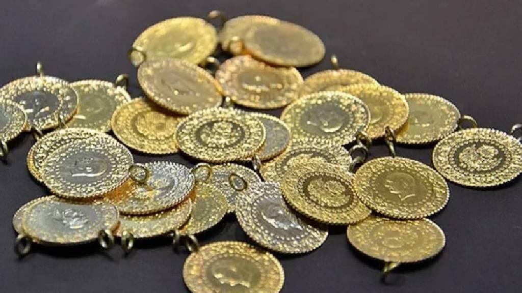 Altın, yeni haftaya düşüşle başladı