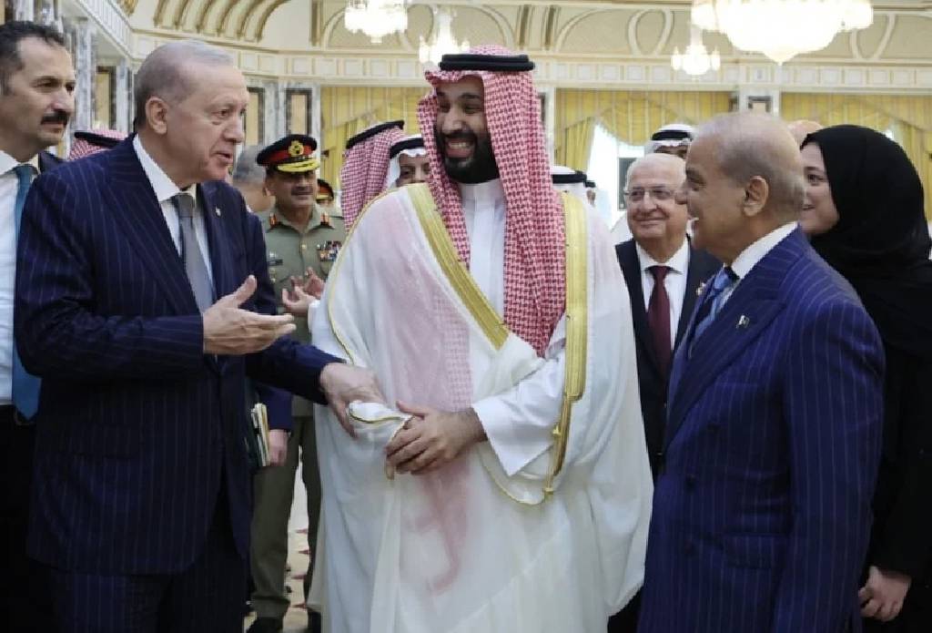 Türkiye, Pakistan ve Suudi Arabistan'dan ortak savunma anlaşması