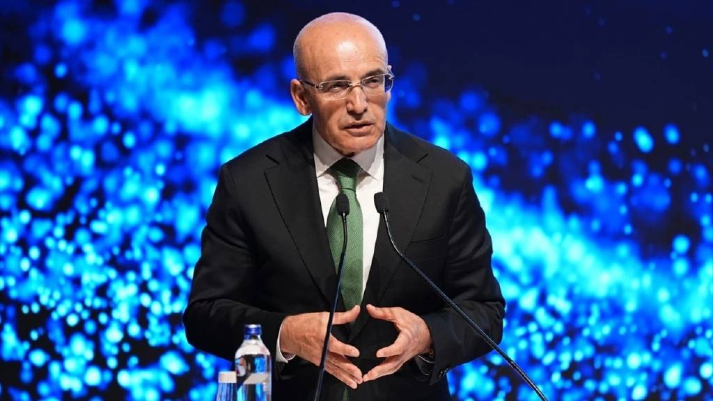 "Maaşlar en az enflasyon kadar artacak"