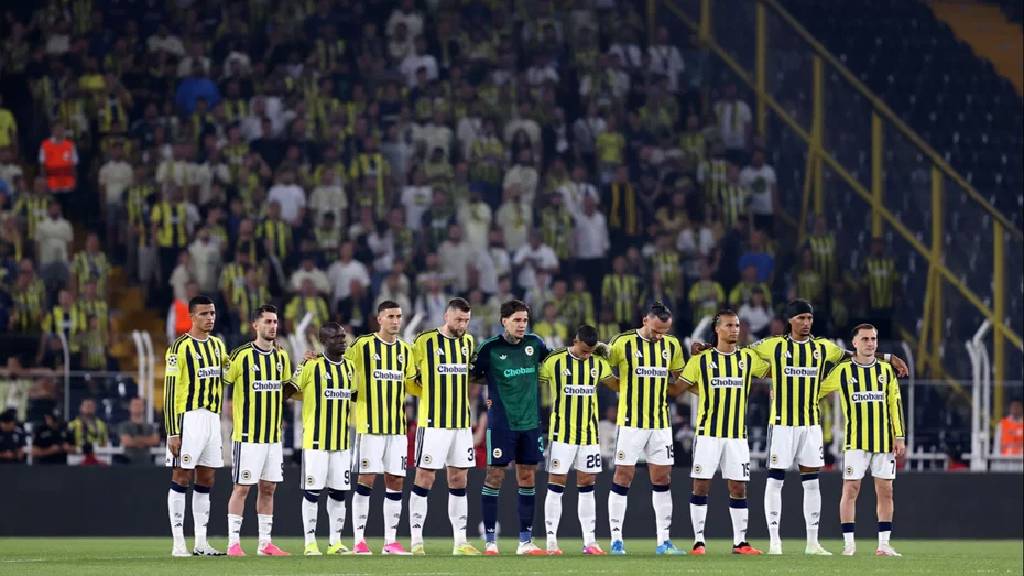 Fenerbahçe'de iki ayrılık birden kapıda