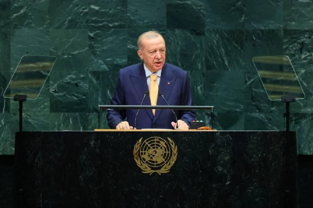BM Kürsüsünde Gazze mesajı: "Bu insani bir meseledir"