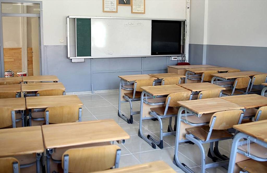17 Milyon öğrenci ders başı yaptı